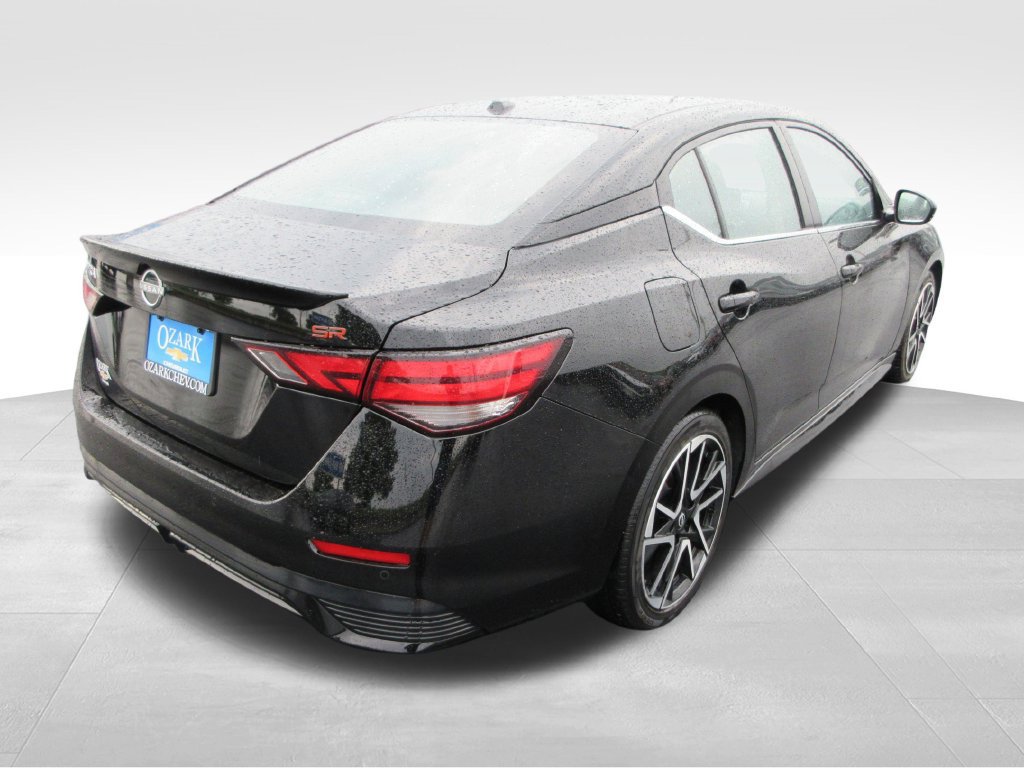 Used 2025 Nissan Sentra SR FWD image 5