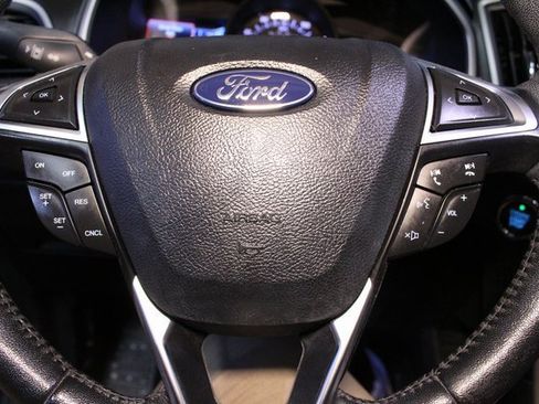 Used 2020 Ford Edge SEL w/ Convenience Package image 22