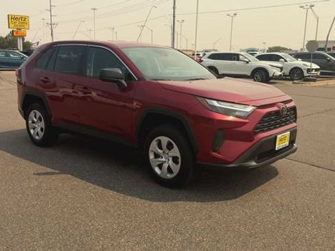 Used 2025 Toyota RAV4 LE AWD/4WD image 2