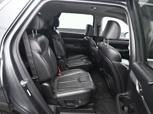 Used 2022 Hyundai Palisade SEL w/ Premium Package FWD image 10