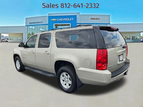Used 2013 GMC Yukon XL SLT AWD/4WD image 5
