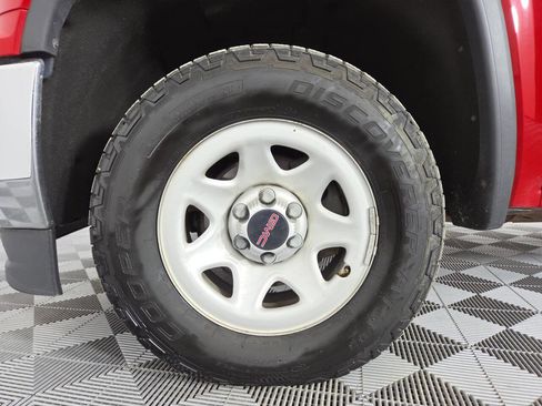 Used 2019 GMC Sierra 1500 Limited w/ Sierra Convenience Package RWD image 15