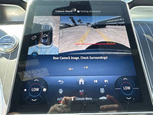 New 2026 Mercedes-Benz GLC 300 4MATIC image 18