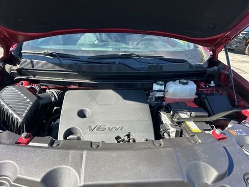 Certified 2023 Chevrolet Traverse RS image 35