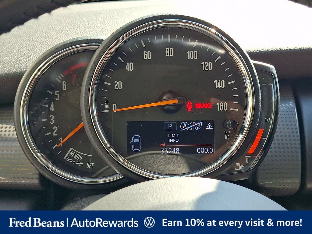Used 2021 MINI Cooper 4-Door Hardtop w/ Storage Package FWD image 26