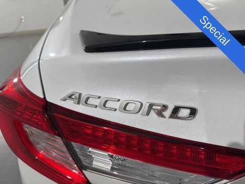 Used 2022 Honda Accord Sport image 8