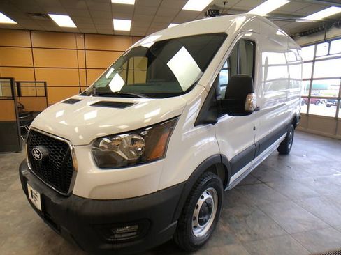 New 2026 Ford Transit 250 148 Medium Roof RWD image 3