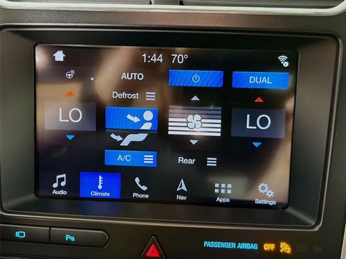 Used 2019 Ford Explorer Limited w/ Class III Trailer Tow Package AWD/4WD image 22