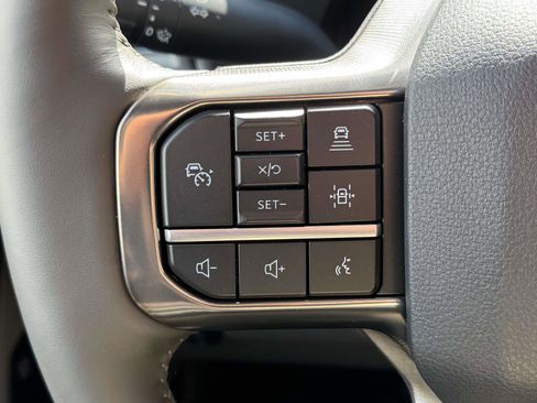 New 2026 Ford F250 Platinum w/ Platinum Plus Package image 19