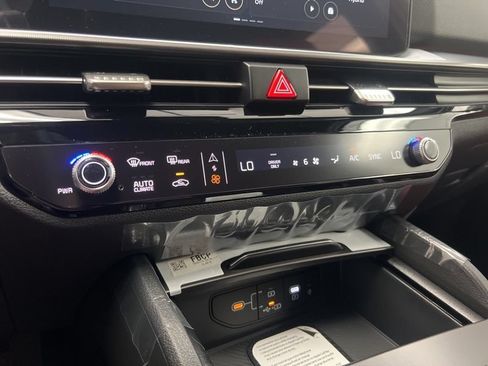 New 2026 Kia Sportage SX Prestige AWD/4WD image 31
