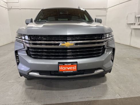 Certified 2023 Chevrolet Suburban LT image 2