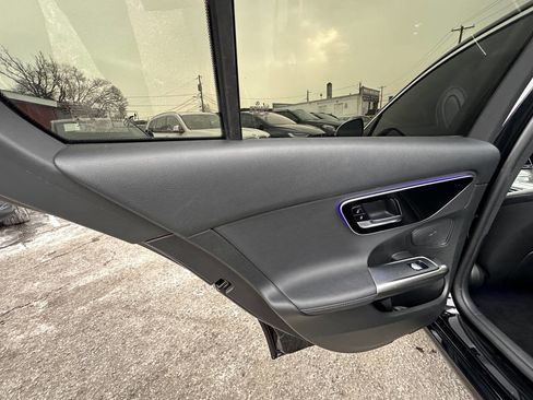 Used 2022 Mercedes-Benz C 300 C 300 4dr Sedan image 12