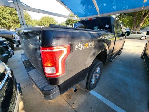 Used 2017 Ford F150 XLT w/ Equipment Group 302A Luxury AWD/4WD image 6