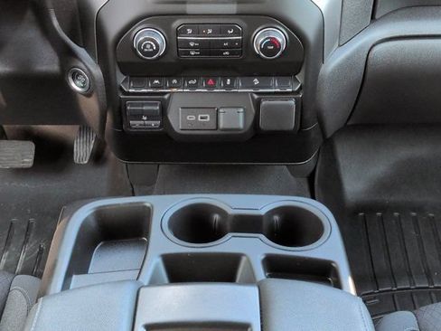 Used 2025 Chevrolet Silverado 1500 Custom Trail Boss AWD/4WD image 17