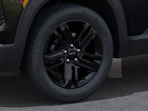 New 2026 Chevrolet TrailBlazer LT w/ Convenience Package FWD image 9