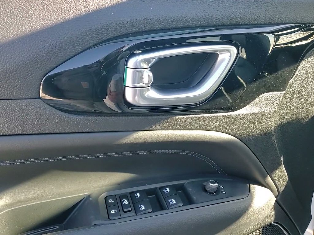 New 2026 Jeep Compass Latitude AWD/4WD image 19