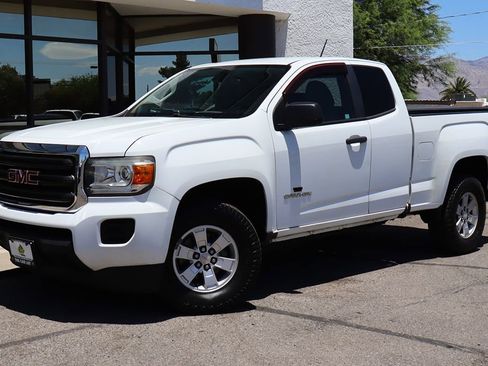 Used 2016 GMC Canyon W/T w/ Convenience Package RWD image 2