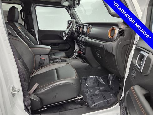 Used 2023 Jeep Gladiator Mojave w/ Trailer Tow Package image 13