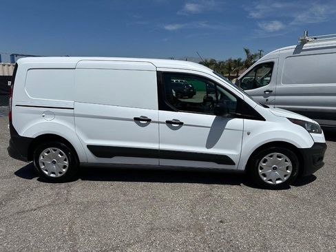 Used 2017 Ford Transit Connect XL image 4