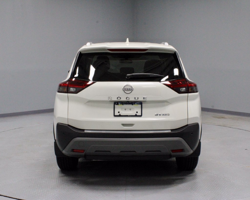 Certified 2023 Nissan Rogue SV w/ SV Premium B Package AWD/4WD image 11