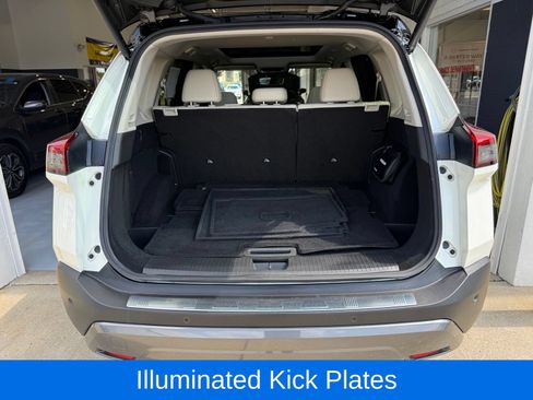 Used 2023 Nissan Rogue SL w/ SL Premium Package AWD/4WD image 42