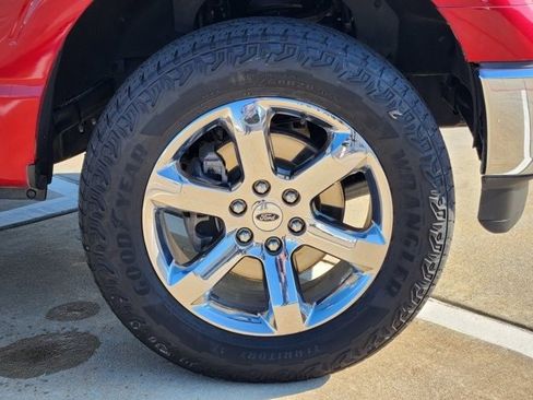 Used 2021 Ford F150 Lariat image 10