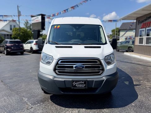Used 2018 Ford Transit 350 XLT RWD image 3