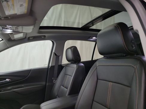 Certified 2023 Chevrolet Equinox Premier AWD/4WD image 9