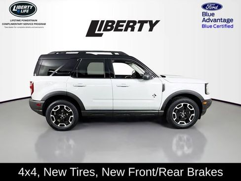 Certified 2022 Ford Bronco Sport Outer Banks w/ Tech Package image 8