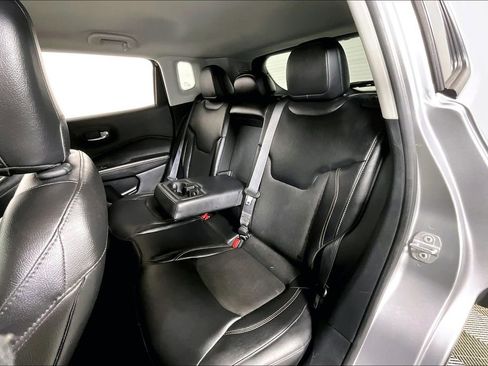 Used 2018 Jeep Compass Latitude w/ Cold Weather Group image 26