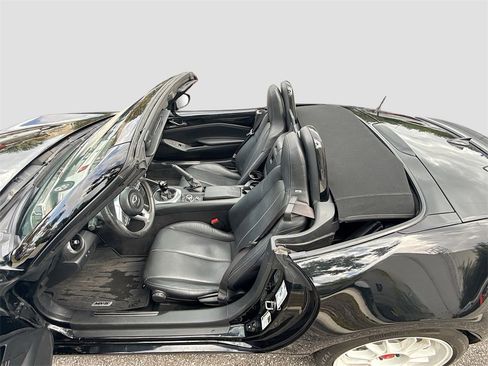 Used 2022 MAZDA MX-5 Miata Grand Touring image 24