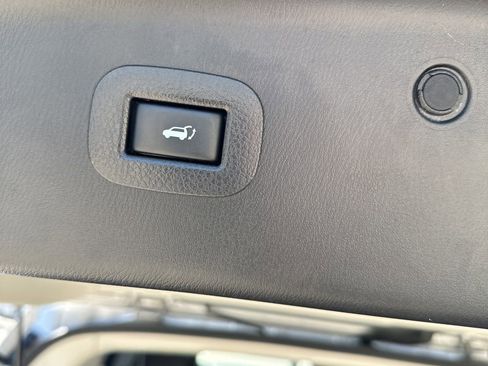 Used 2020 INFINITI QX80 Luxe w/ 22" Wheel Package image 14