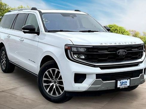 Certified 2025 Ford Expedition Max Platinum AWD/4WD image 8