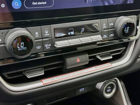Used 2026 Toyota Grand Highlander AWD Hybrid image 16