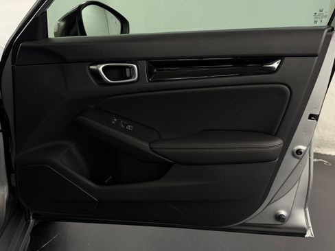 Certified 2024 Honda Civic EX-L image 35