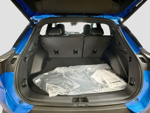 New 2026 Chevrolet Equinox EV LT FWD image 28