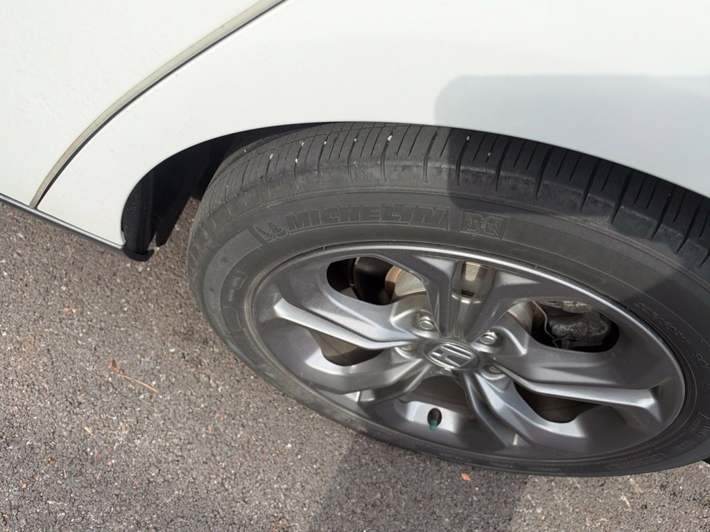 Used 2024 Honda Accord EX image 15