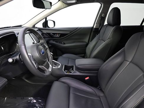 Certified 2025 Subaru Outback Limited image 13