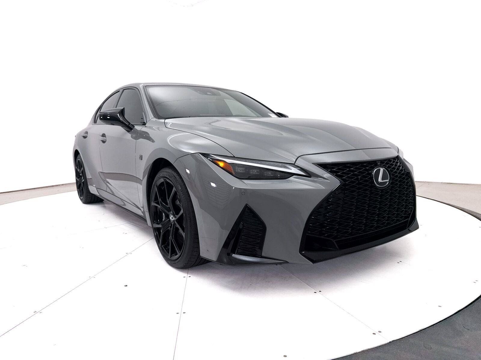 Used 2025 Lexus IS 500 RWD image 12