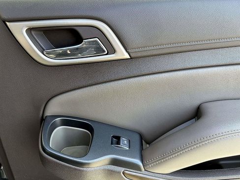 Used 2019 GMC Yukon Denali image 13