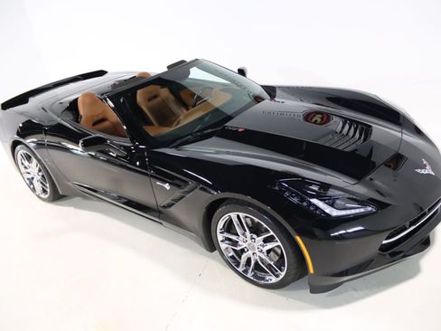 Used 2014 Chevrolet Corvette Stingray Convertible w/ 3LT Preferred Equipment Group RWD image 8