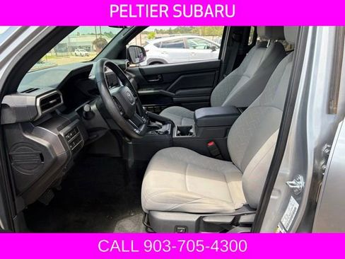 Used 2025 Toyota Tacoma SR5 AWD/4WD image 5