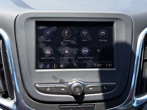 Used 2022 Chevrolet Equinox LS w/ LS Convenience Package FWD image 17