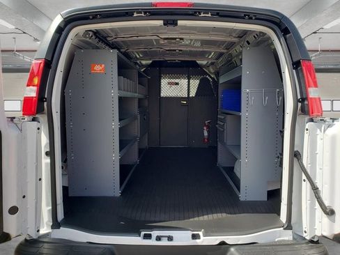 New 2025 Chevrolet Express 2500 w/ Communications Package RWD image 9