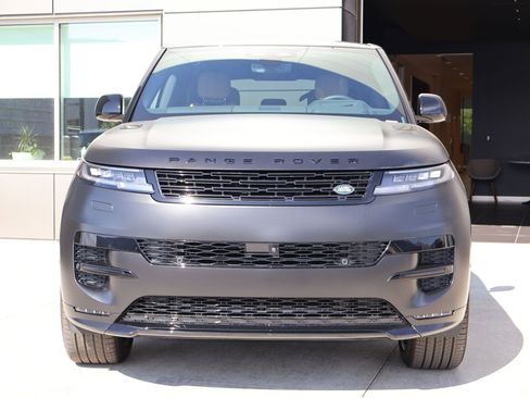 New 2026 Land Rover Range Rover Sport Dynamic SE AWD/4WD image 2