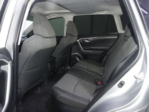 Used 2022 Toyota RAV4 XLE w/ Convenience Package AWD/4WD image 27