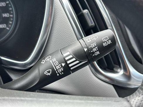 Used 2024 Chevrolet Equinox LS w/ LS Convenience Package FWD image 23