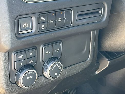 Certified 2023 Chevrolet Tahoe RST image 13