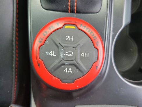 Used 2024 Ford Bronco Raptor image 23