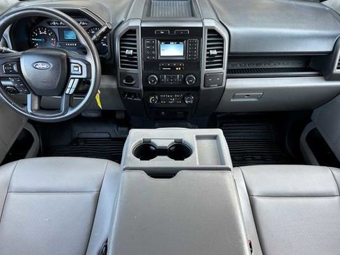 Used 2022 Ford F350 XL w/ Power Equipment Group image 5